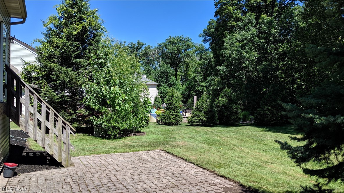 Wellesley Chase 01 04 - Residential Lease