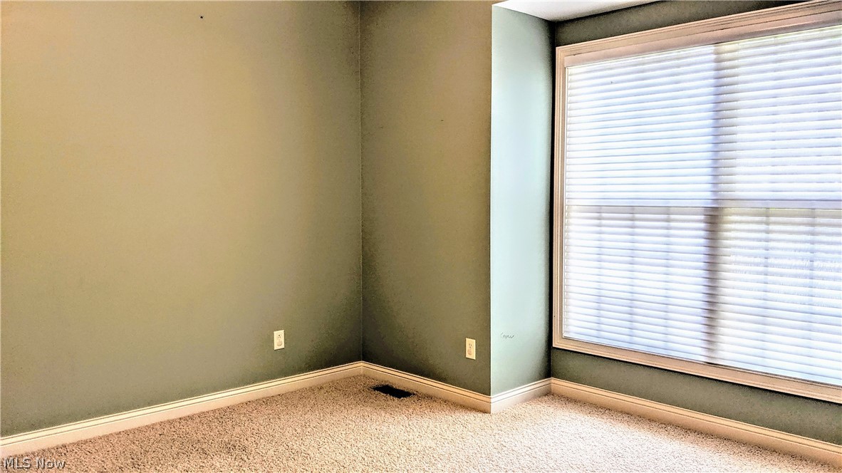 Wellesley Chase 01 04 - Residential Lease