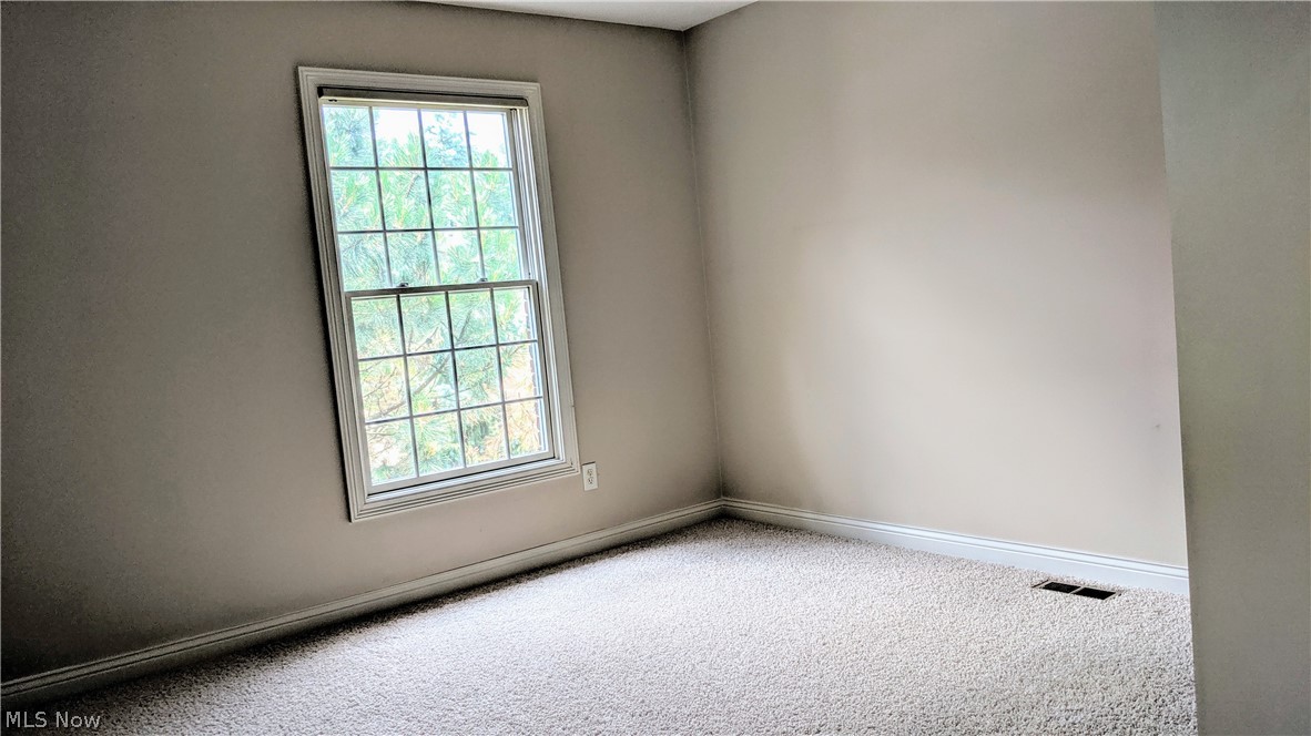 Wellesley Chase 01 04 - Residential Lease