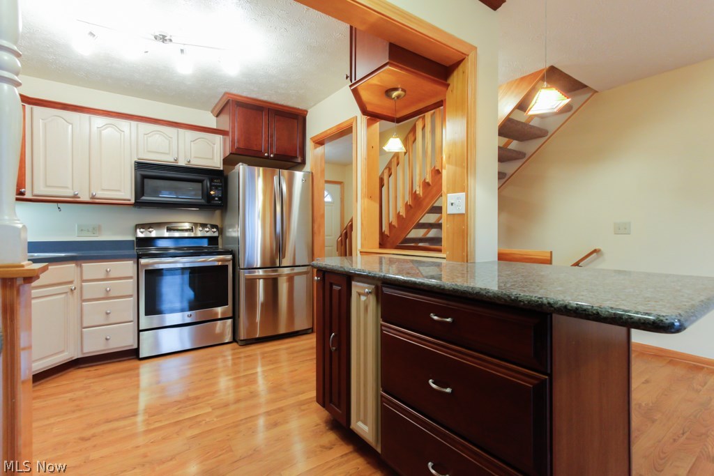 Hickory Rdg - Residential