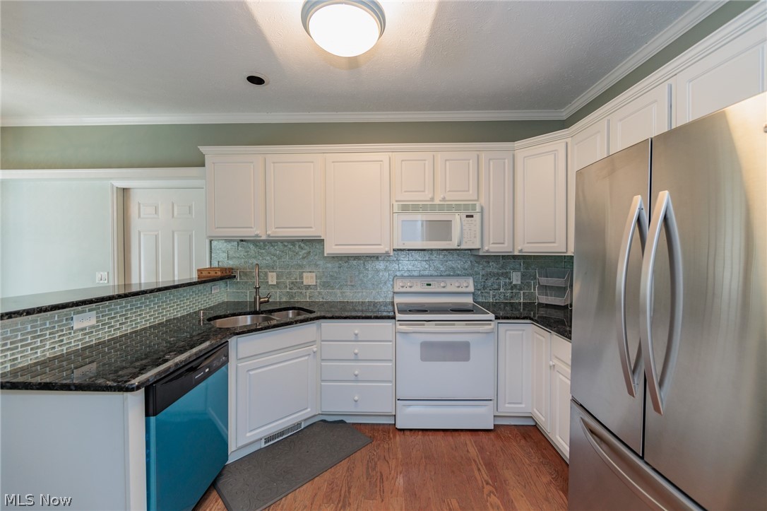 Wyndgate Club - Residential Lease