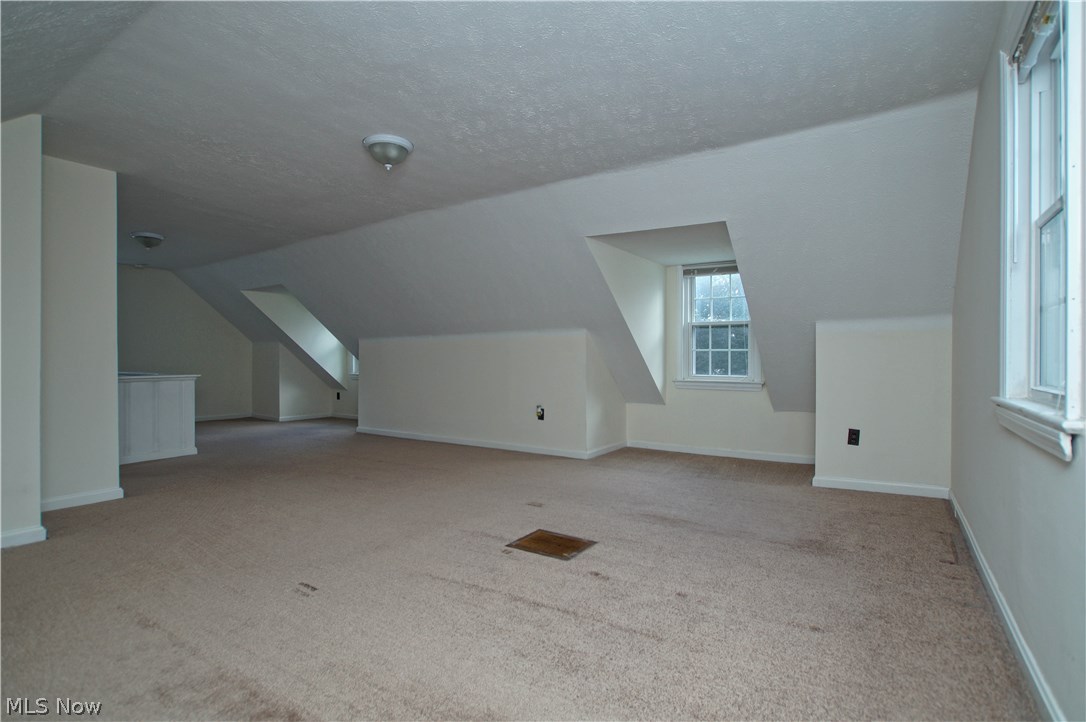 Walter H Telling Broadfield Su - Residential