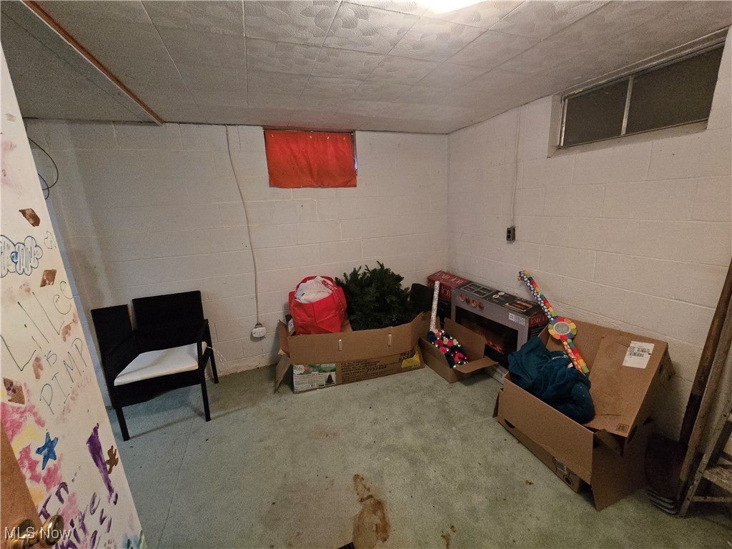 Holmes Ents Co Woodland S - Residential