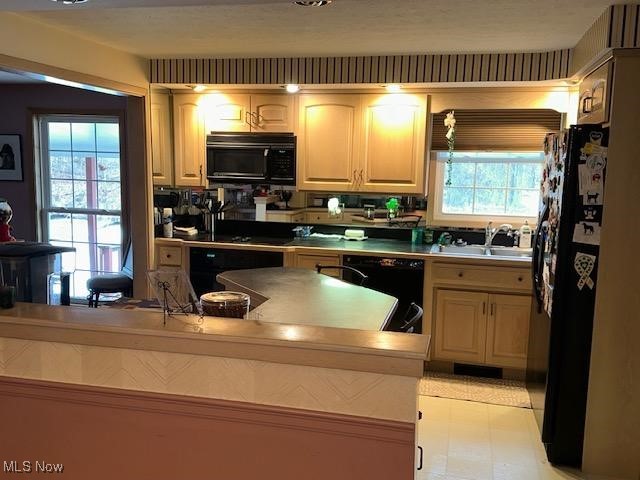 Key Harbor Lagoons - Residential