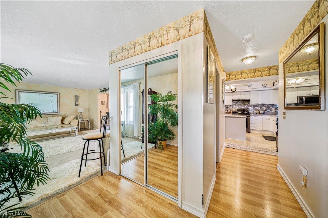 Euclid Manor - Residential