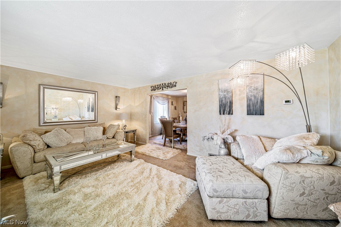 Euclid Manor - Residential