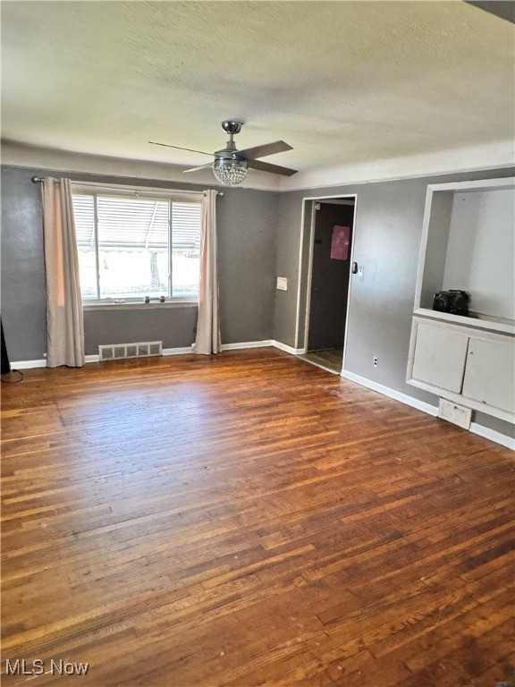 Derbyshire Little Farms 02 - Residential