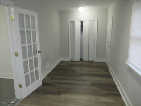 Tiny photo for 3754 W 130th Street, Cleveland, OH 44111 (MLS # 5178375)