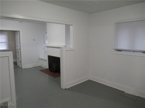 Tiny photo for 3754 W 130th Street, Cleveland, OH 44111 (MLS # 5178375)