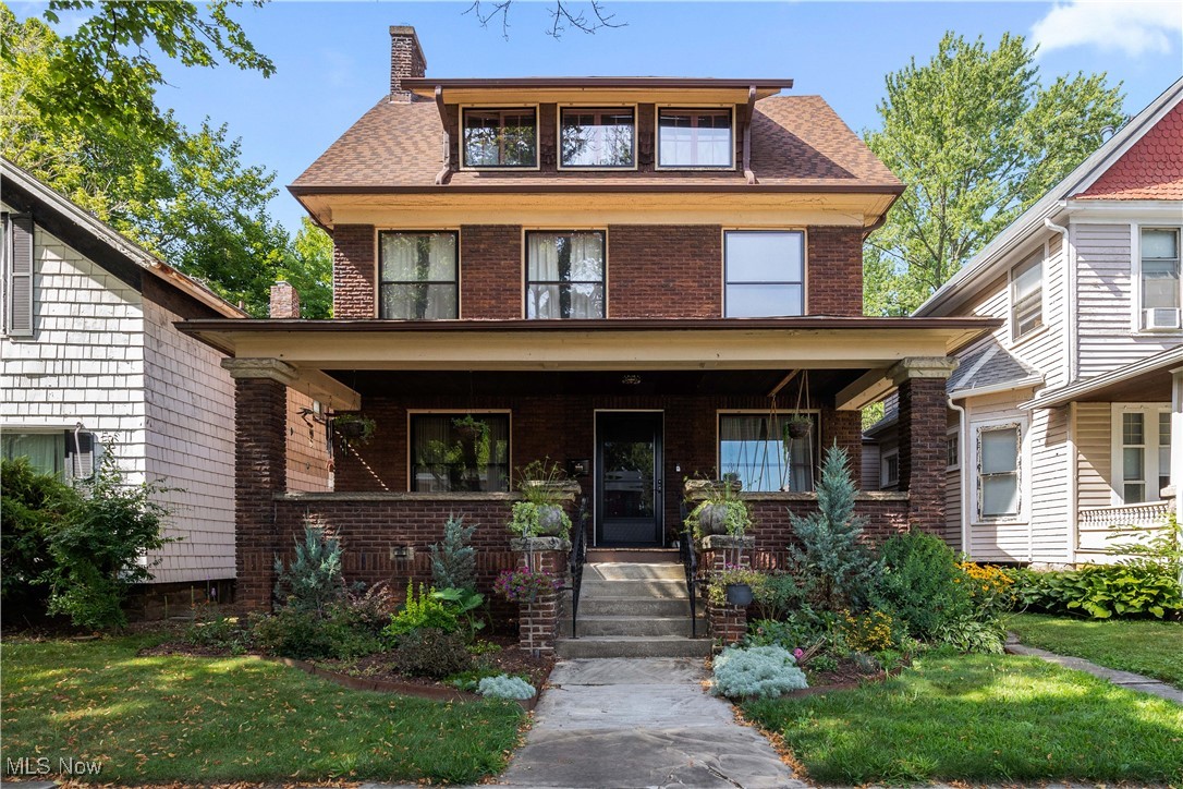 Heman Elys Town - Residential