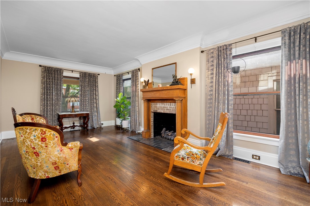 Heman Elys Town - Residential