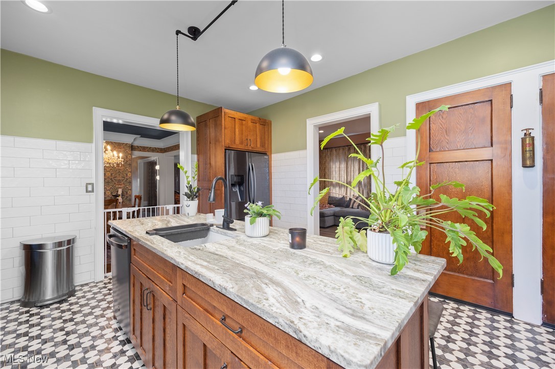 Heman Elys Town - Residential