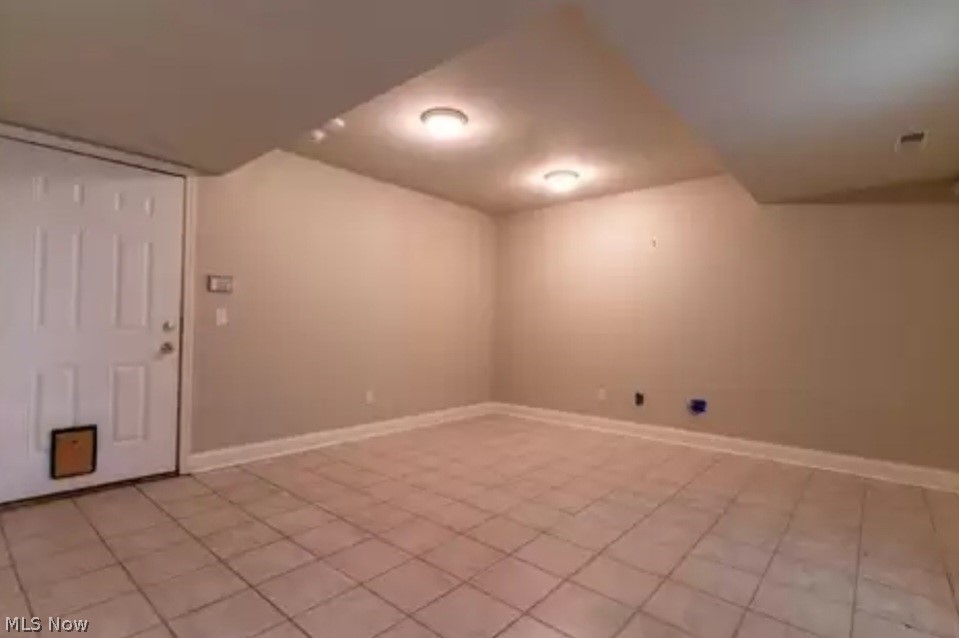 Belshire Court Condos - Residential Lease