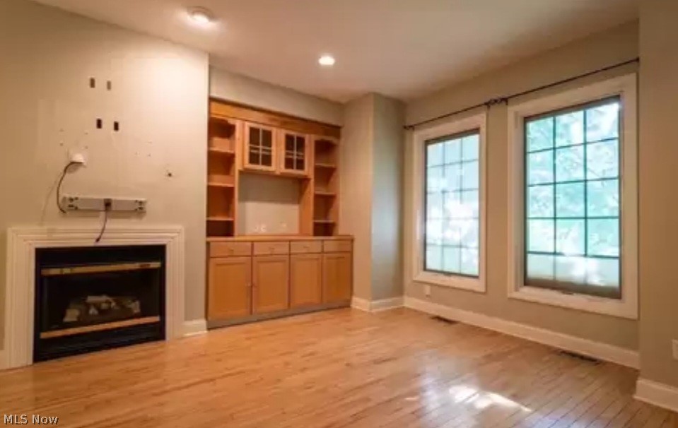 Belshire Court Condos - Residential Lease