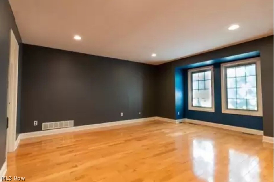 Belshire Court Condos - Residential Lease