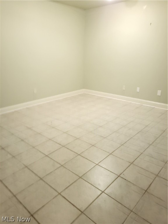 Belshire Court Condos - Residential Lease