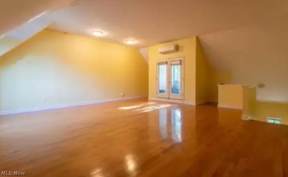 Belshire Court Condos - Residential Lease