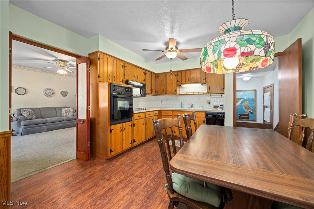 White Oak Drive 06 - Residential