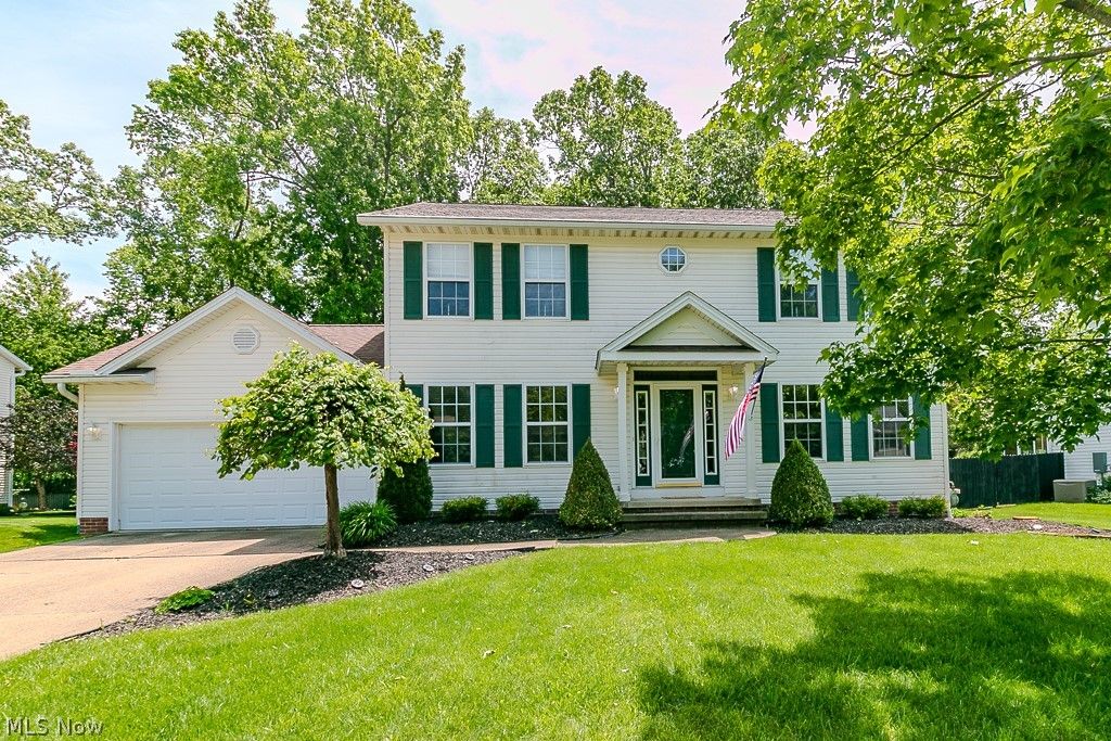 Photo of 1196 Dartmouth Drive, Painesville Township, OH 44077 (MLS # 5213382)