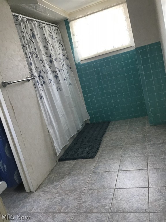 Kenmore Realty Co Allotme - Residential