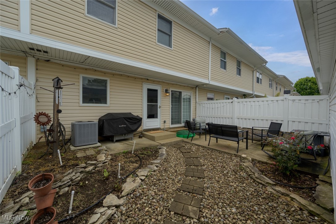 2055 Carlile Drive #114, Uniontown, Ohio image 30