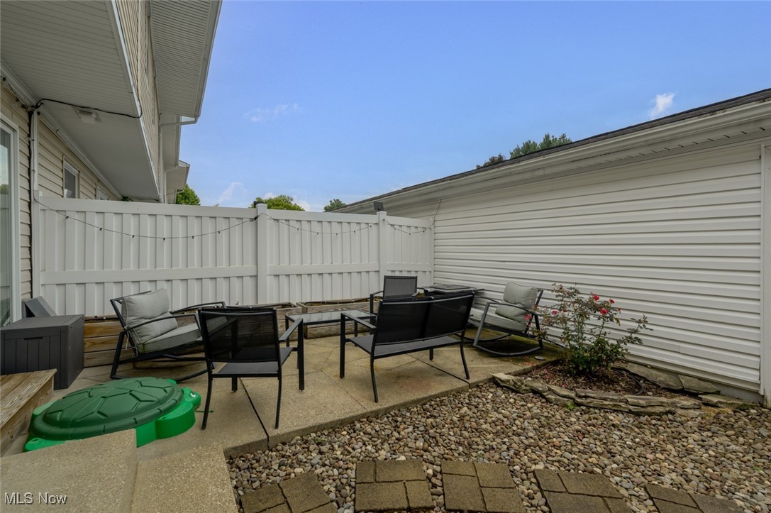 2055 Carlile Drive #114, Uniontown, Ohio image 4