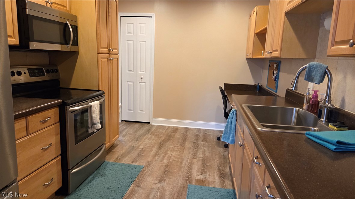 Sussex Square - Residential