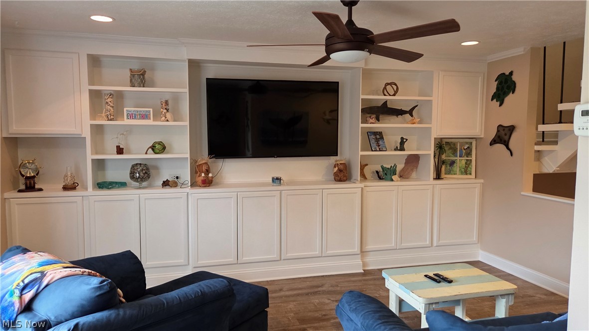 Sussex Square - Residential