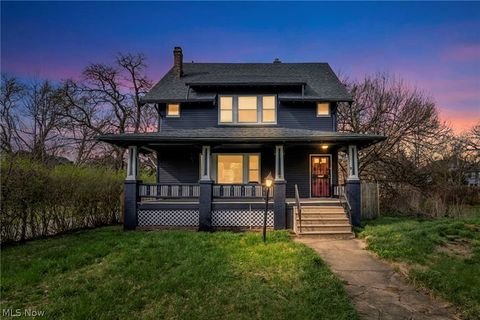 Homes For Sale - 10803 Grantwood Avenue<br/> Cleveland, OH 44108