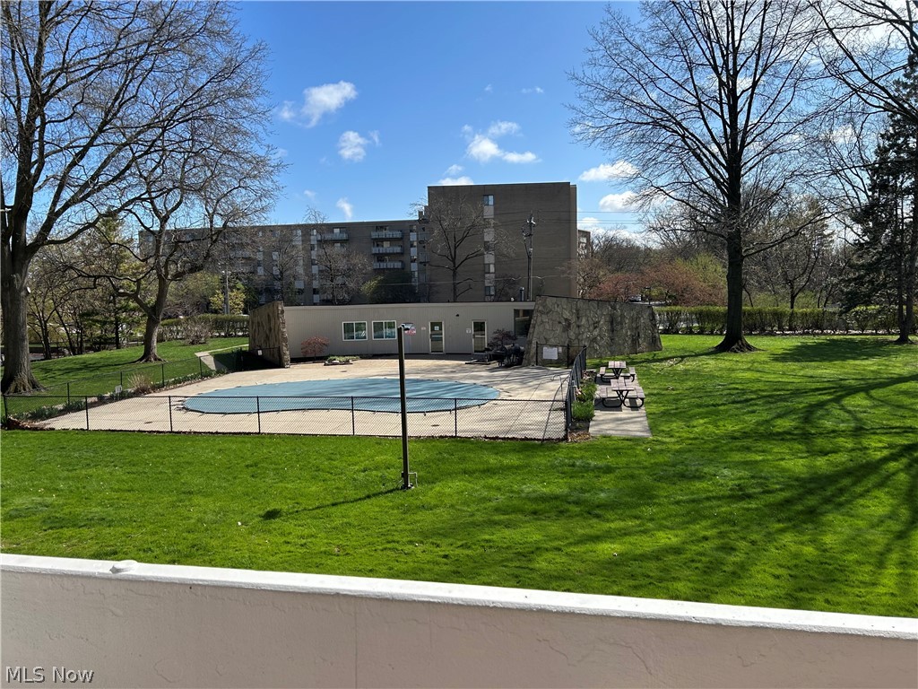 Saxon House Condo - Residential