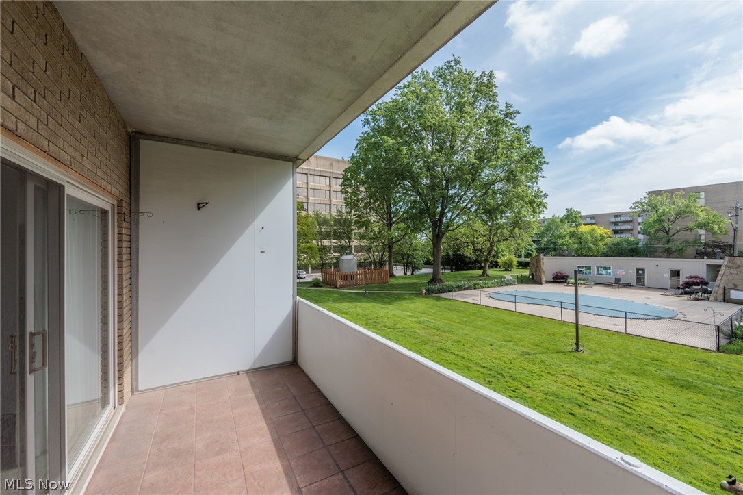 Saxon House Condo - Residential