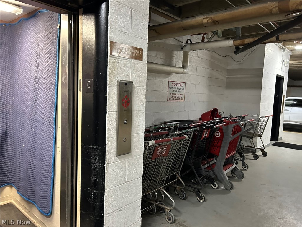 Saxon House Condo - Residential