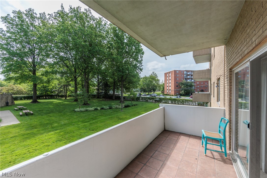 Saxon House Condo - Residential