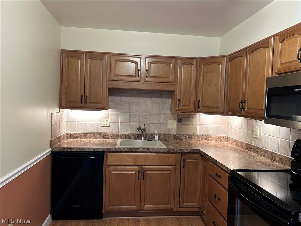 Saxon House Condo - Residential