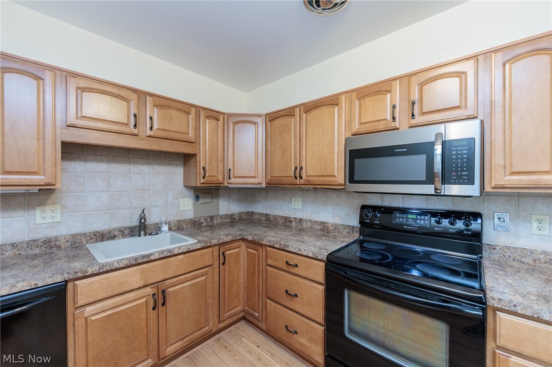 Saxon House Condo - Residential