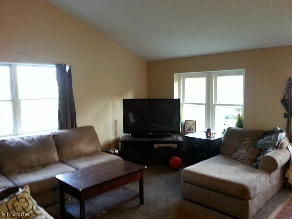 Huntington 12 - Residential