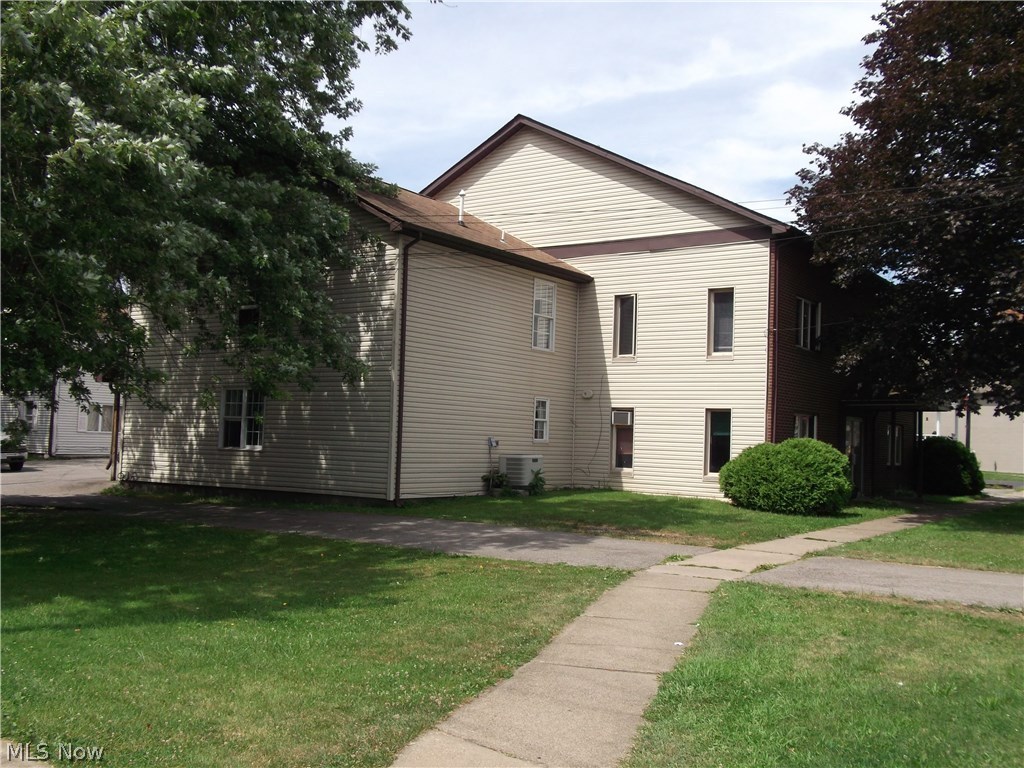 Original Town/Newton Falls - Commercial Sale