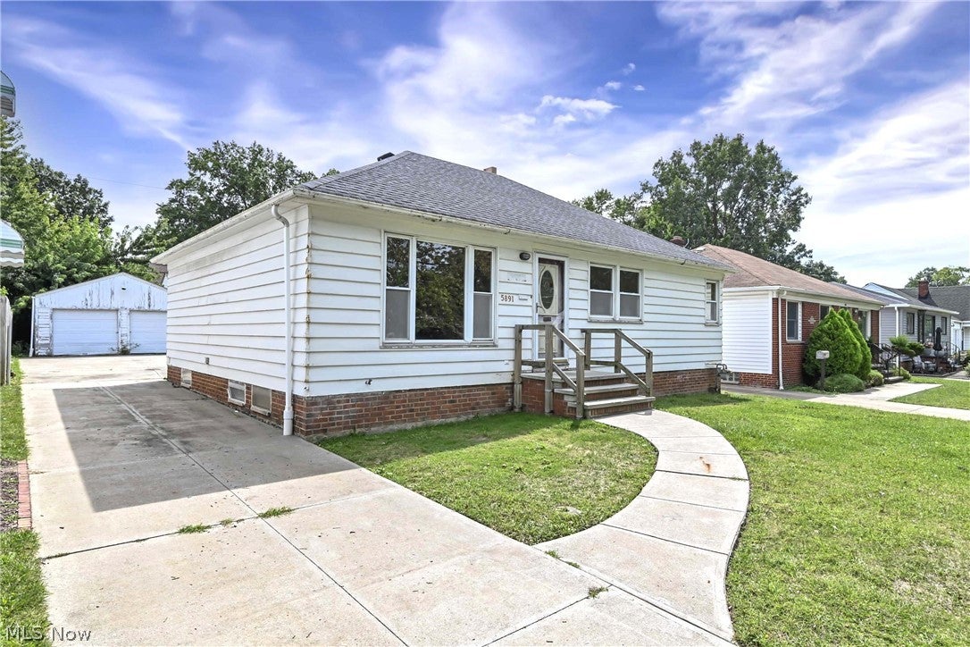 5891 Pearl Road