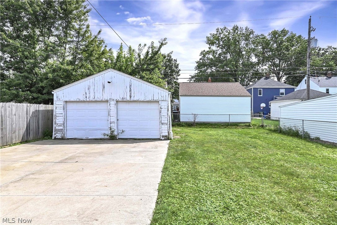 5891 Pearl Road