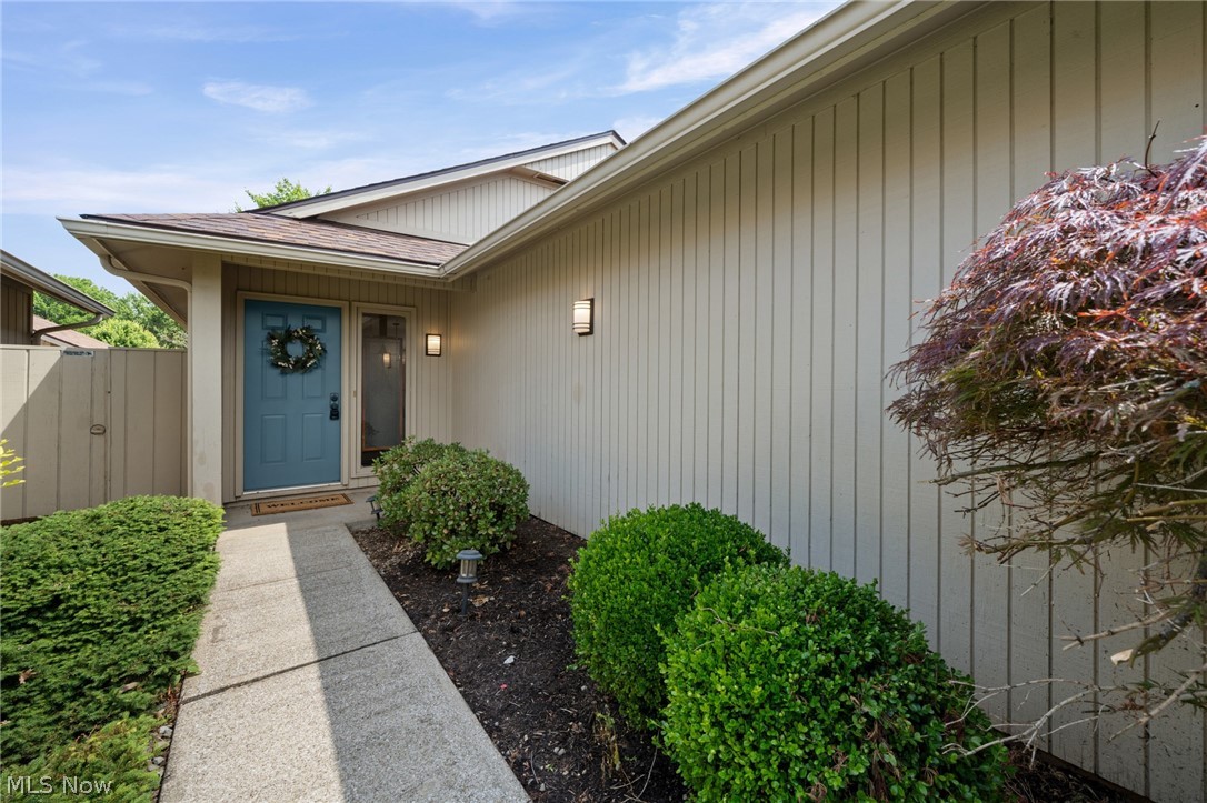 21454 Oak Bark Trail