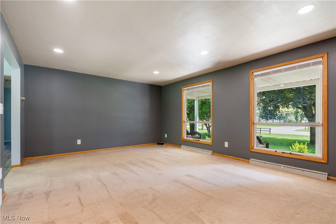 7351 Hoverland Avenue, Massillon, Ohio image 4