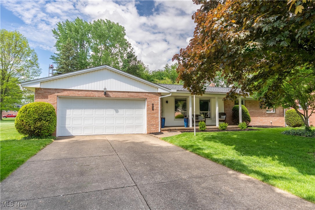 7351 Hoverland Avenue, Massillon, Ohio image 1