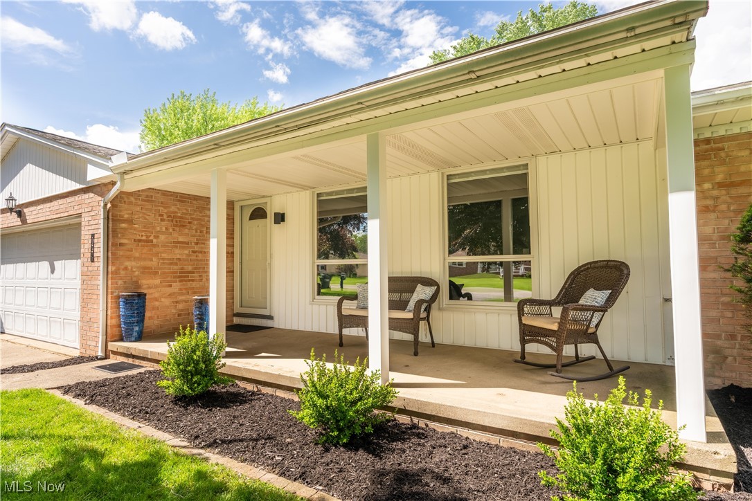 7351 Hoverland Avenue, Massillon, Ohio image 2