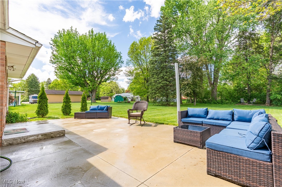 7351 Hoverland Avenue, Massillon, Ohio image 30