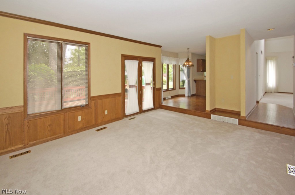 University Oaks - Residential