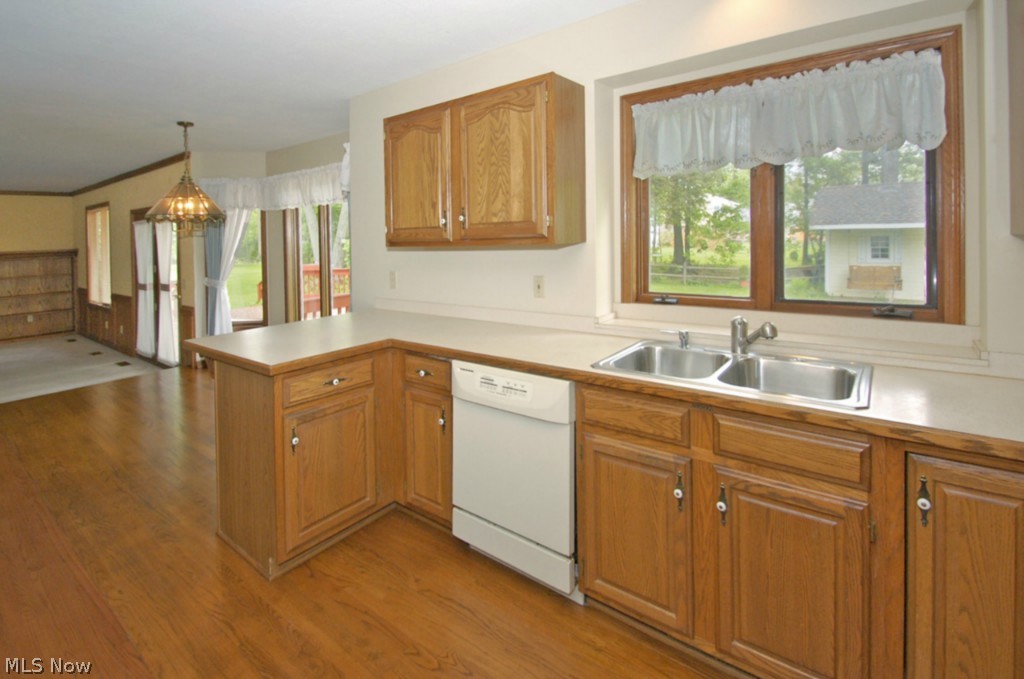 University Oaks - Residential