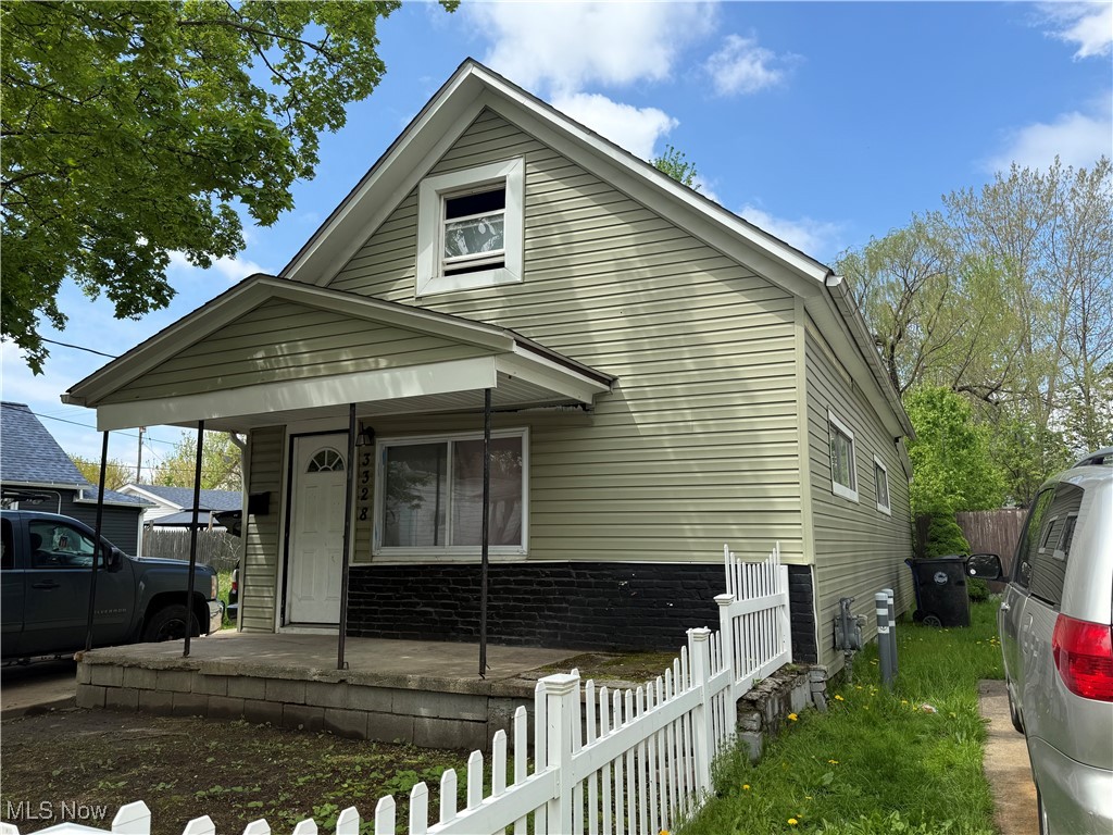 3328 W 61st Street