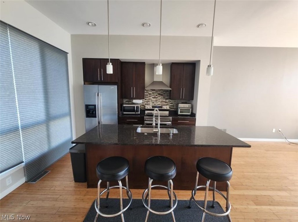 27 Coltman - Residential Lease