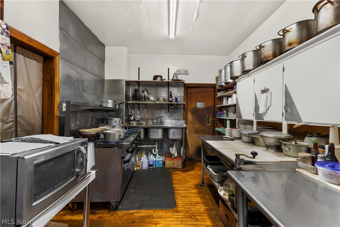 Westinghouse View - Commercial Sale