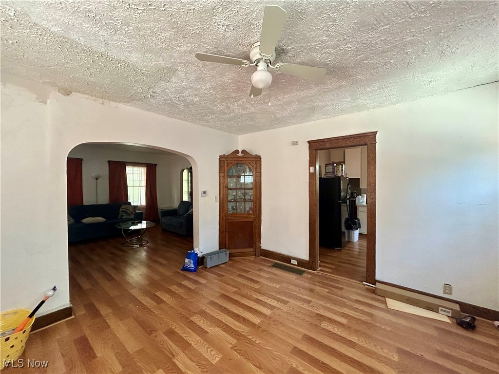 10202 Kinsman Road